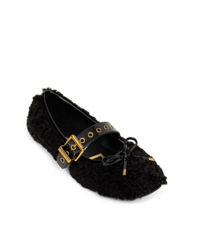 FCE---loafer---CAMELIA RICCIONERO.JPG