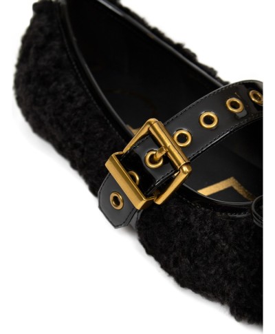 FCE---loafer---CAMELIA RICCIONERO.JPG